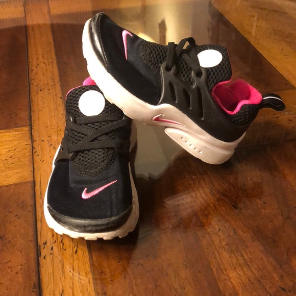 nike presto pink and black